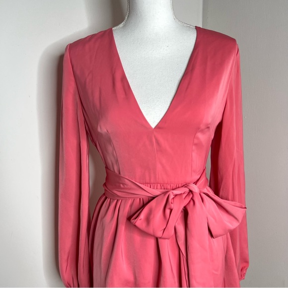 Revolve Superdown Elise Mini Dress in Dust Pink Size M NWT - Picture 8 of 16